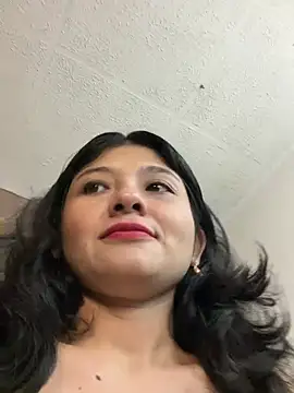 Snapshot of Guadalupe_Lopez chatting on 05/28/26, 11:05 Guadalupe Lopez online show from 05/28/26, 11:05