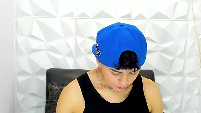 Sam Daves online show from 11/07/25, 01:37