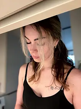 SweetDarling7 online show from 01/14/26, 02:09