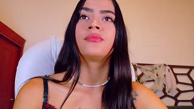 alice rous21 online show from 10/31/25, 01:19