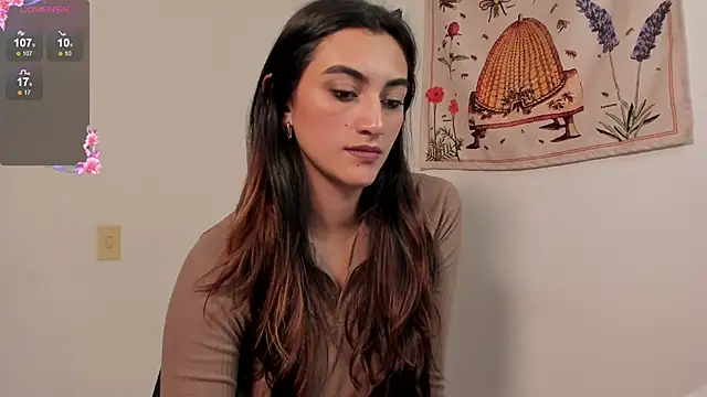 Gabee7  online show from 12/04/25, 05:01