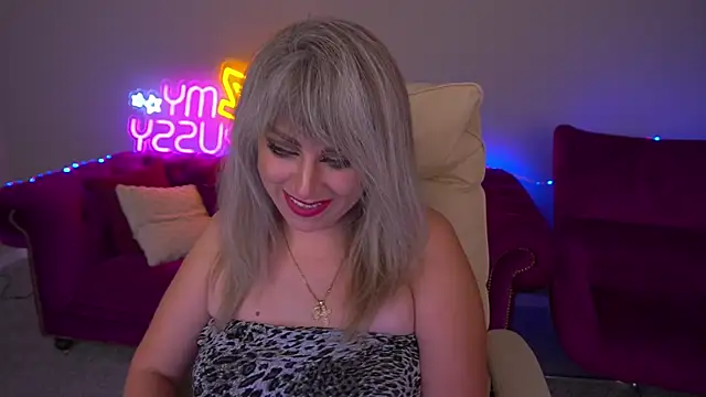 CandyLadyyy online show from 09/19/25, 08:35