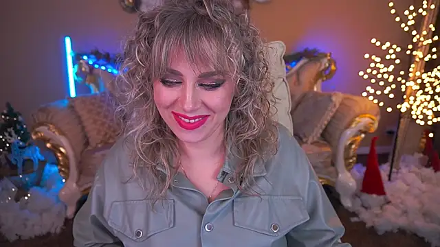 CandyLadyyy online show from 12/15/25, 10:04