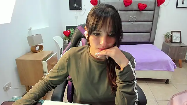 Tania Duque online show from 03/19/26, 01:44