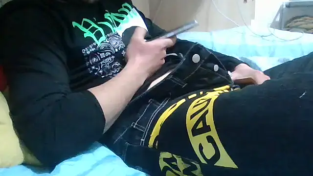 Francescodicristina44 online show from 04/05/26, 04:57