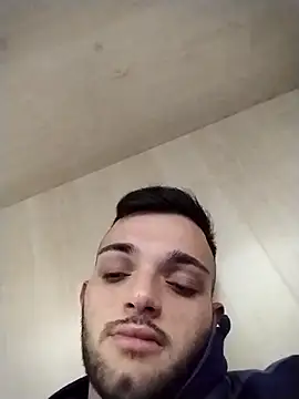 Francescodicristina44 online show from 04/15/26, 06:45