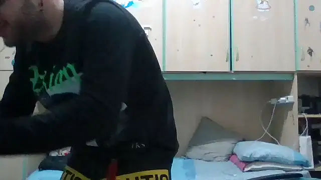 Francescodicristina44 online show from 04/04/26, 07:09