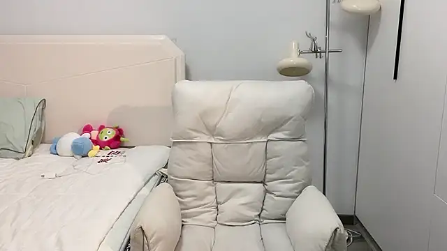 yoyoyo7799 online show from 11/09/25, 11:58