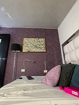 LunaCandy  online show from 12/04/25, 01:21