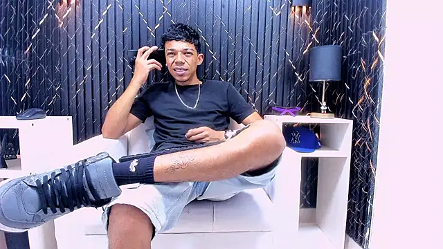 Gregory Sforza online show from 11/26/25, 06:19