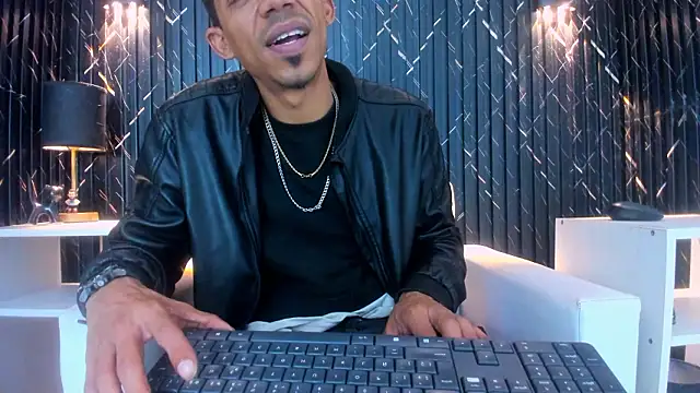 Snapshot of Gregory_Sforza chatting on 02/18/26, 07:54 Gregory Sforza online show from 02/18/26, 07:54