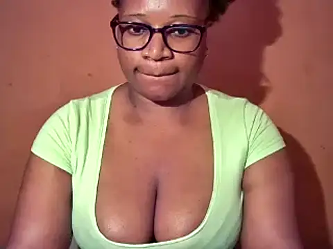 Snapshot of sexyamanda_ chatting on 03/21/25, 07:24 sexyamanda online show from 03/21/25, 07:24