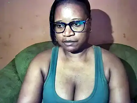 Snapshot of sexyamanda_ chatting on 02/28/25, 06:09 sexyamanda online show from 02/28/25, 06:09