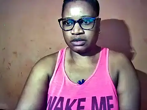 Snapshot of sexyamanda_ chatting on 10/18/25, 01:24 sexyamanda online show from 10/18/25, 01:24