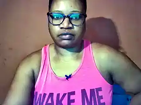 Snapshot of sexyamanda_ chatting on 10/11/25, 08:37 sexyamanda online show from 10/11/25, 08:37