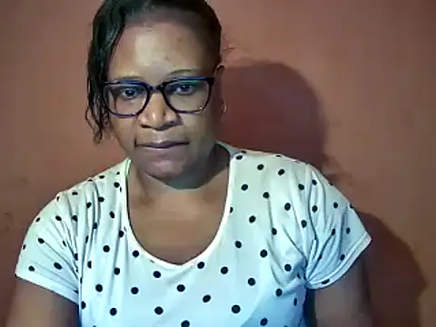 Snapshot of sexyamanda_ chatting on 10/10/25, 06:25 sexyamanda online show from 10/10/25, 06:25
