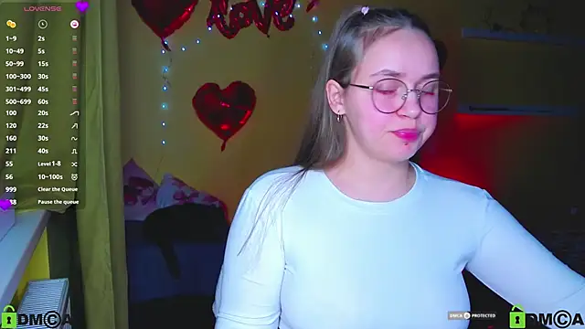 Lilysweet13 online show from 02/26/26, 09:04