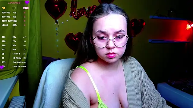 Lilysweet13 online show from 02/02/26, 06:51