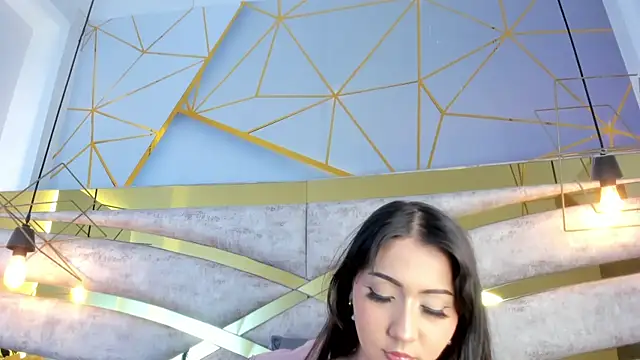 Sofiia Rossee  online show from 11/30/25, 08:31