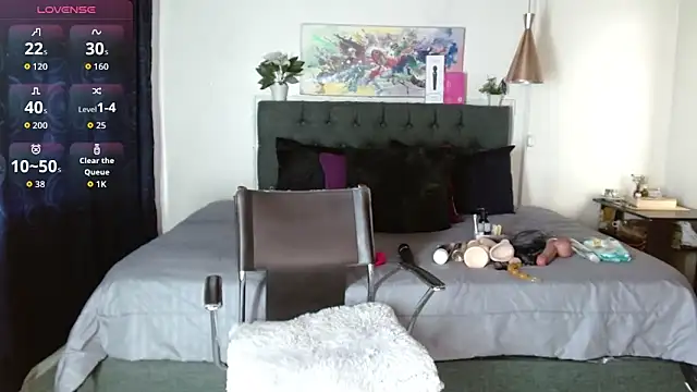 mia velvet1 online show from 10/05/25, 02:08
