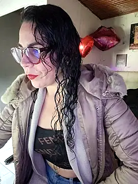 Snapshot of mia_velvet1 chatting on 03/03/26, 02:46 mia velvet1 online show from 03/03/26, 02:46