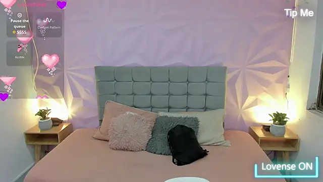 jenn cg online show from 05/14/26, 08:50