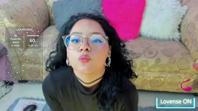 jenn cg online show from 10/19/25, 08:22