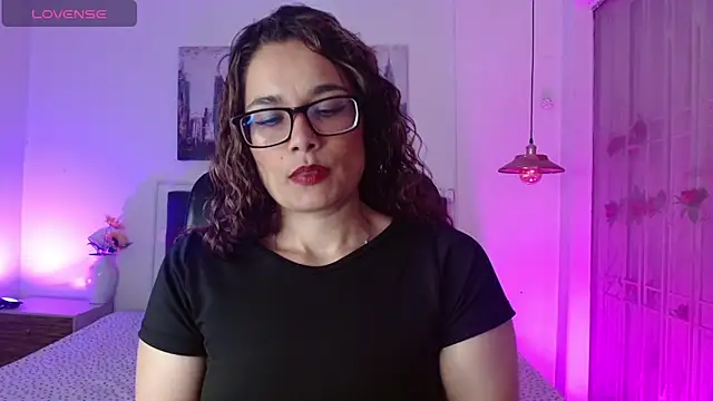 Rose Thompson1 online show from 05/14/26, 01:19