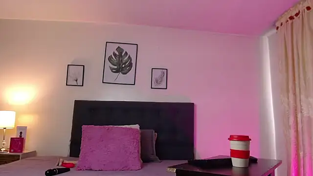 Rose Thompson1 online show from 02/09/26, 02:26