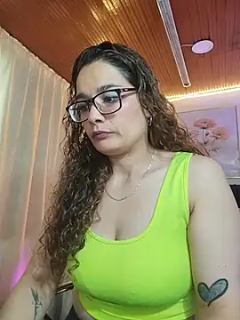 Rose Thompson1 online show from 06/02/26, 01:33