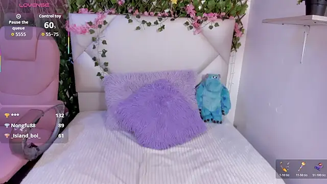 Abby Piink online show from 11/29/25, 05:18