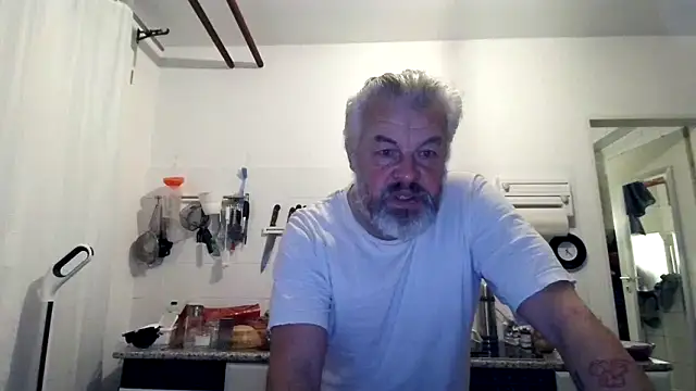 Berg Boy online show from 12/19/25, 05:21