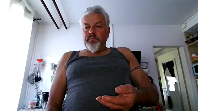 Berg Boy online show from 05/16/26, 08:35