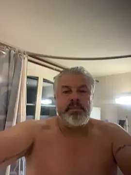 Berg Boy online show from 11/26/25, 09:37