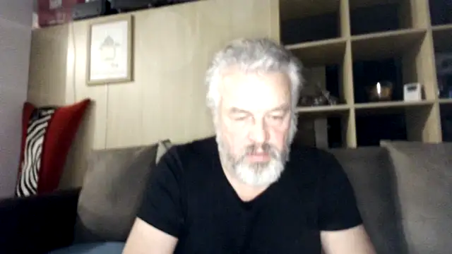 Berg Boy online show from 12/16/25, 08:35