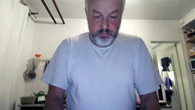 Berg Boy online show from 11/05/25, 04:59