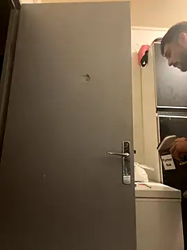 Hugo34bg online show from 11/07/25, 02:27