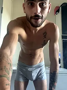 Hugo34bg online show from 10/26/25, 01:11