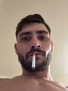 Hugo34bg online show from 02/09/26, 06:33