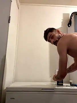 Hugo34bg online show from 01/06/26, 03:43