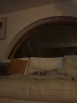 Hugo34bg online show from 01/15/26, 12:47