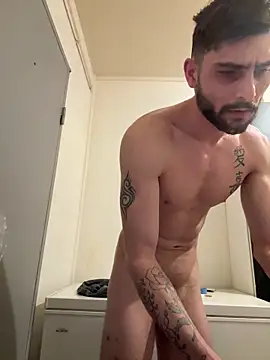 Hugo34bg online show from 02/24/26, 05:19