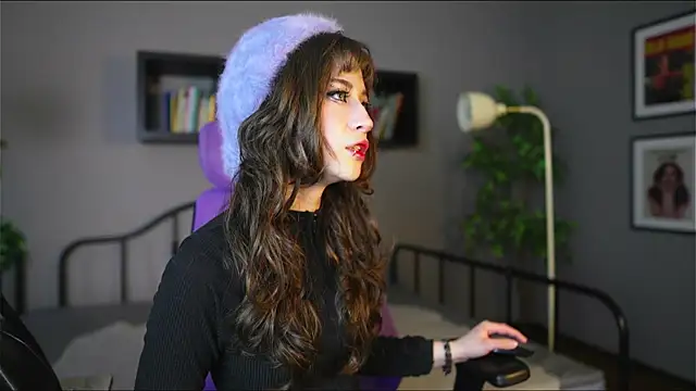 Miyuki wolf online show from 01/10/26, 08:37