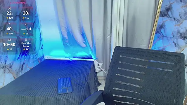 vicky bigboobs babe online show from 05/17/26, 12:32