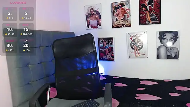 vicky bigboobs babe online show from 06/19/26, 11:53