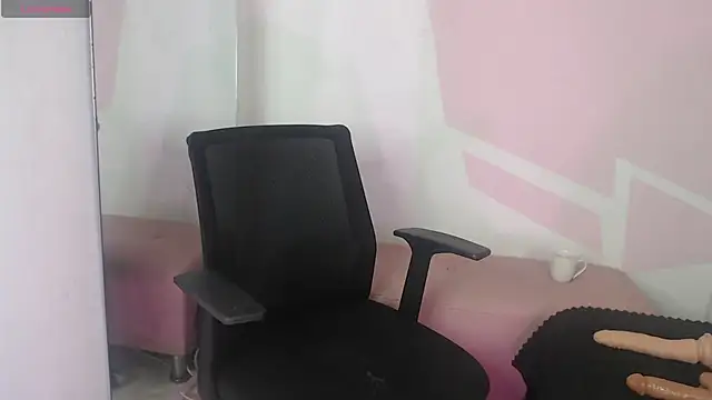 vicky bigboobs babe online show from 04/20/26, 01:24