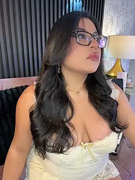 Alexa Madisson online show from 04/17/26, 08:33