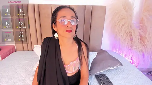 jashh  online show from 11/20/25, 06:41