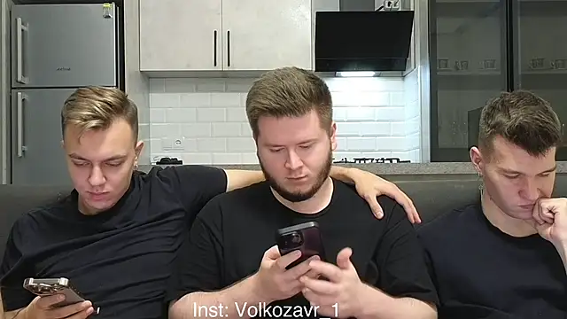 boys sobolisha online show from 11/30/25, 08:31