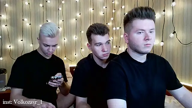 boys sobolisha online show from 03/18/25, 07:22